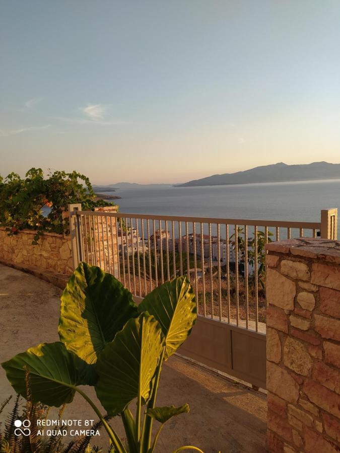 Villa Alimema Sarandë Exteriör bild