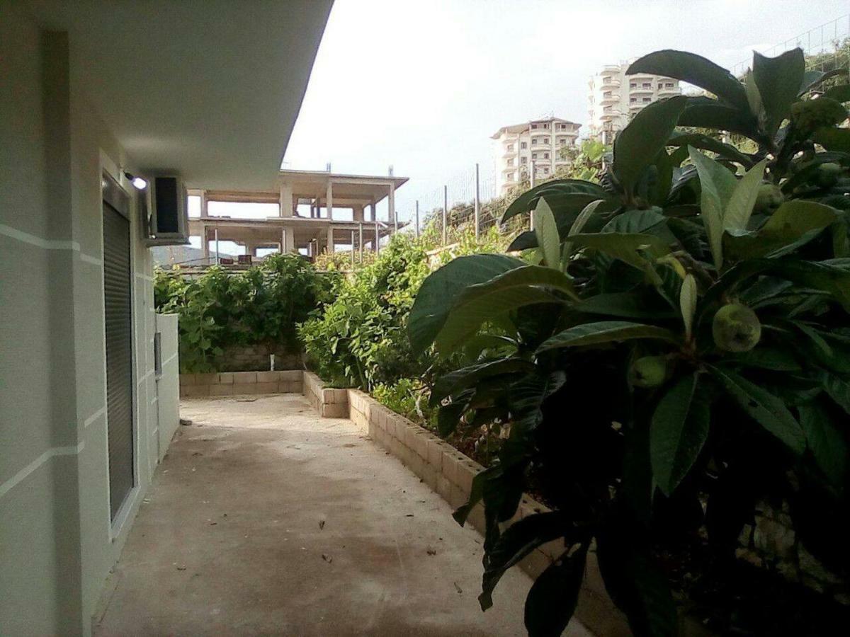 Villa Alimema Sarandë Exteriör bild